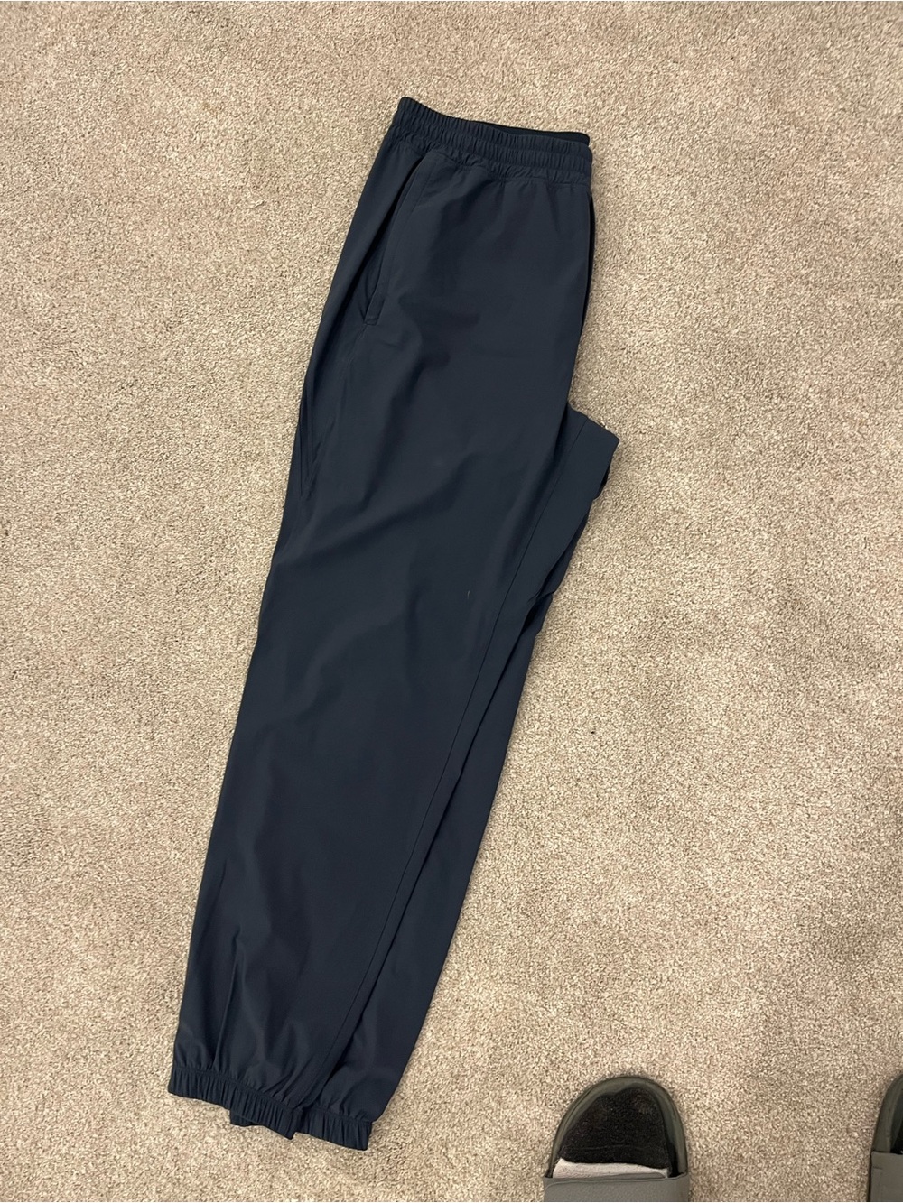 lululemon athletica Men's navy blue Slim Jogger Pants